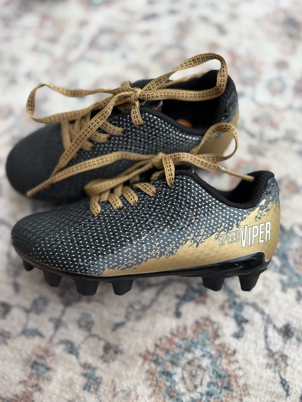 DSG Kids Speed Viper Soccer Cleats in Black and Gold size 8K Toddler